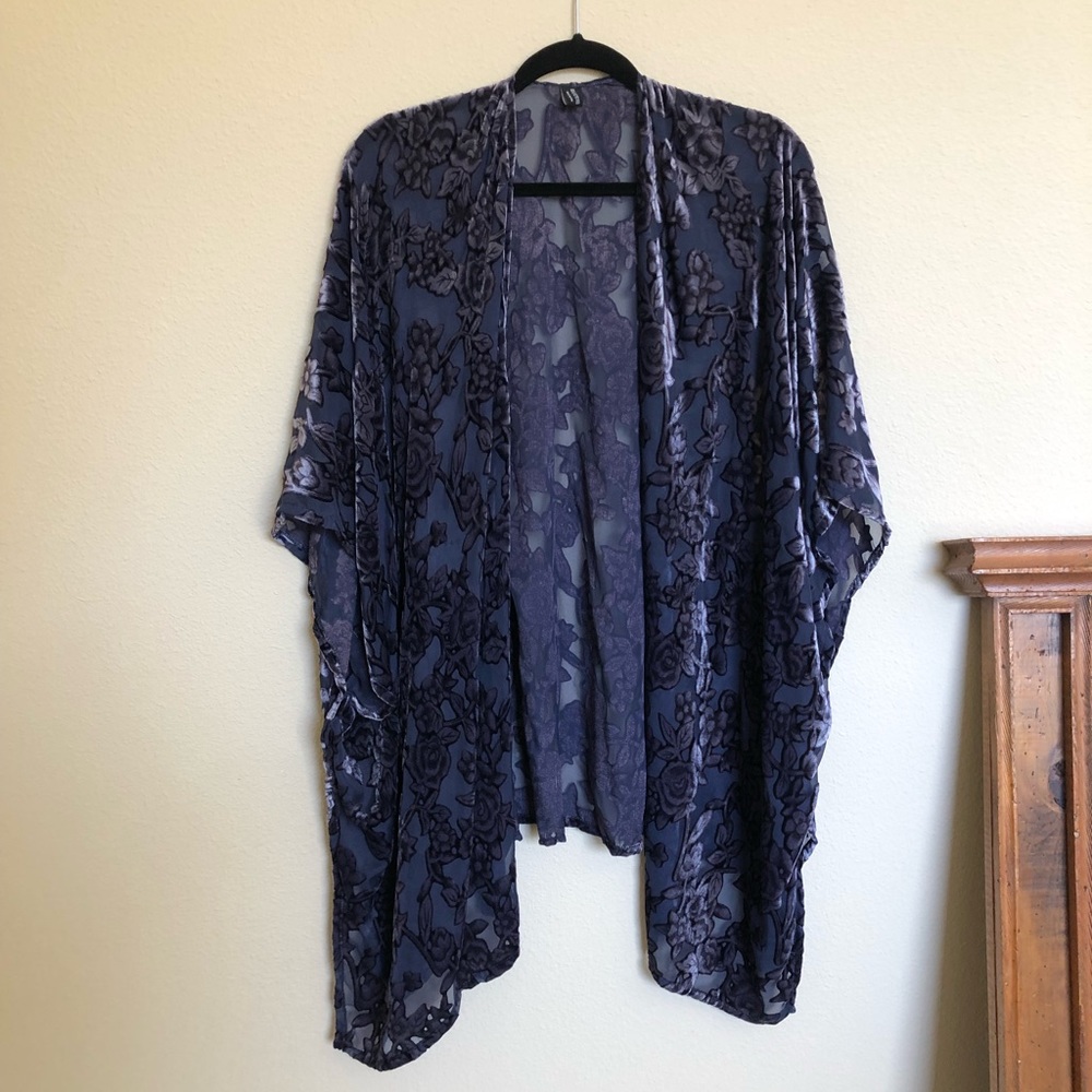 Floral shawl